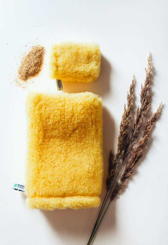 Kūno šveitimo pirštinė